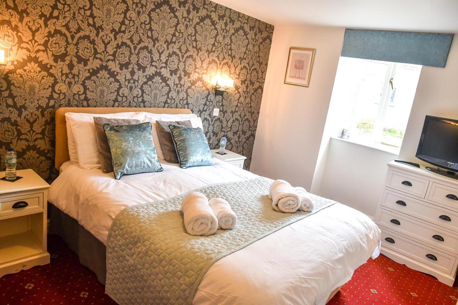 Whiston Hall Camera foto