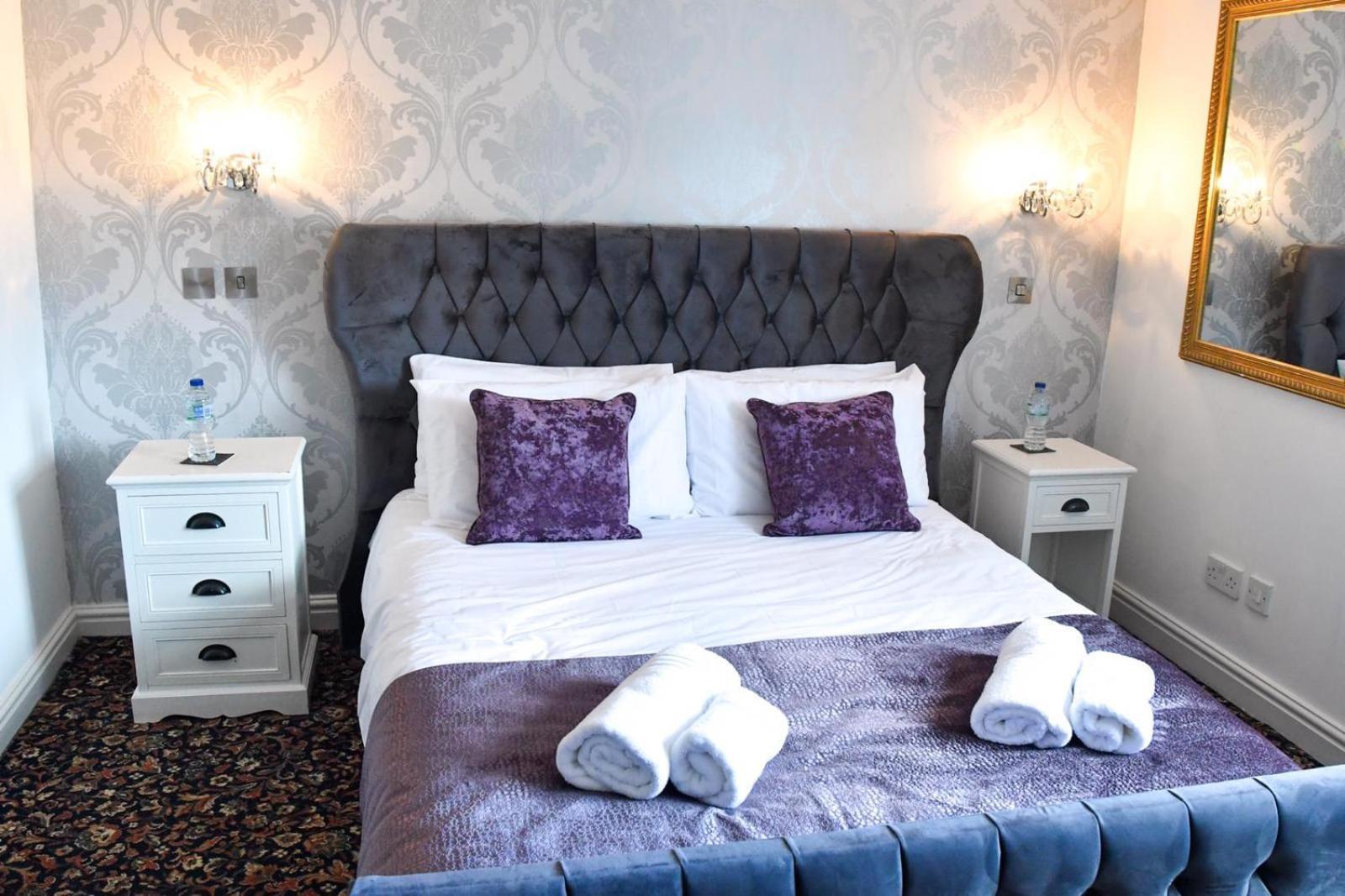 Whiston Hall Camera foto